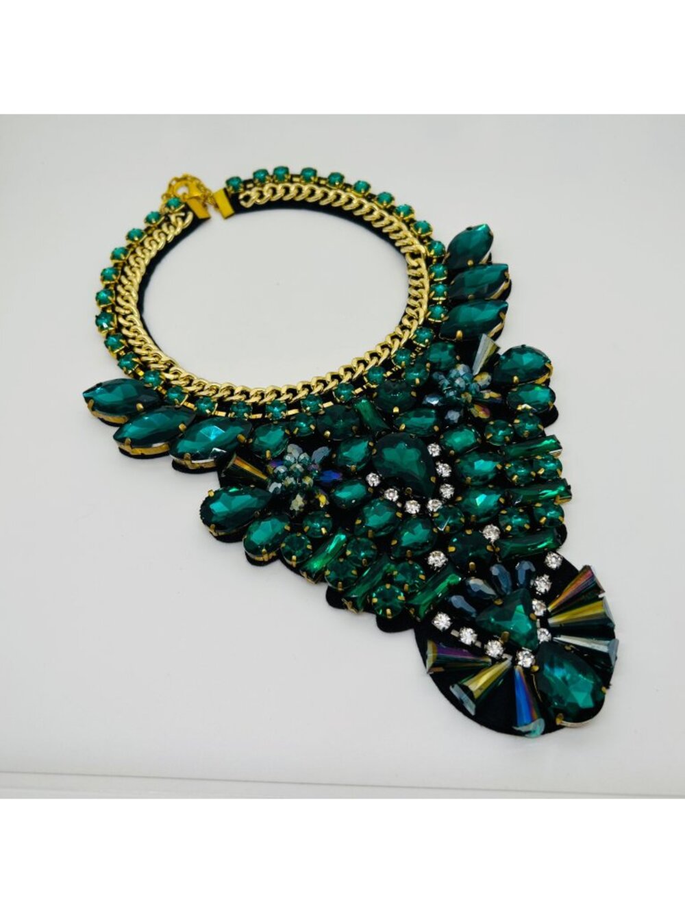 Emerald Green Rhinestone Statement Bib Necklace Gold Tone Gala Prom Evening
